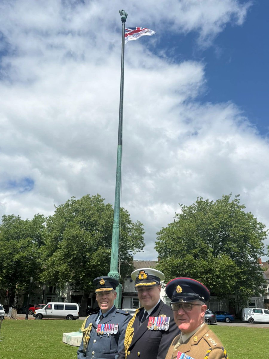 Delighted to join Councillor Cheryl Philpott and armed forces colleagues at the flag raising ceremony to mark the beginning of Armed Forces Day Week at the Guildhall, Swansea. A wonderful way to begin honouring the entire Armed Forces community and those who support them.