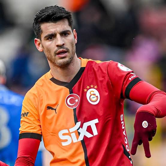 📢 SÖYLENTİ!

🔹 Alvaro Morata, Galatasaray'dan ayrılmak istediği, Serie A ekibi Como'nun tecrübeli santrfora teklifte bulunduğu iddia edildi.

🔹 İspanyol golcünün Galatasaray ile kiralık olarak 6 ay daha sözleşmesi bulunuyor.

🇪🇸 Uyruk: İspanya
🎂 Yaş: 32
🛡️ Mevki: Forvet