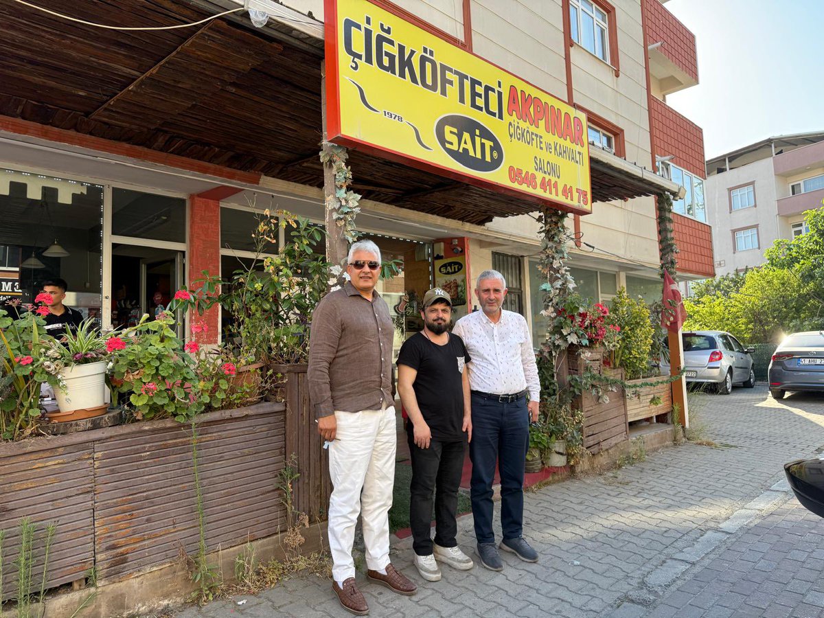 Önceki dönem Mahalle Başkanımız, Yedek Meclis üyemiz Yetiş Akpınar’ı işyerinde yönetimimizle birlikte ziyaret ederek Hasbihal eyledik.
Hayırlı işler, bereketli kazançlar diliyorum.

#AkPartiGebzeSahada