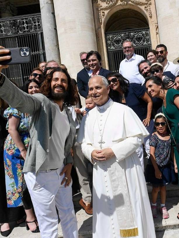 Catholic News World tweet media