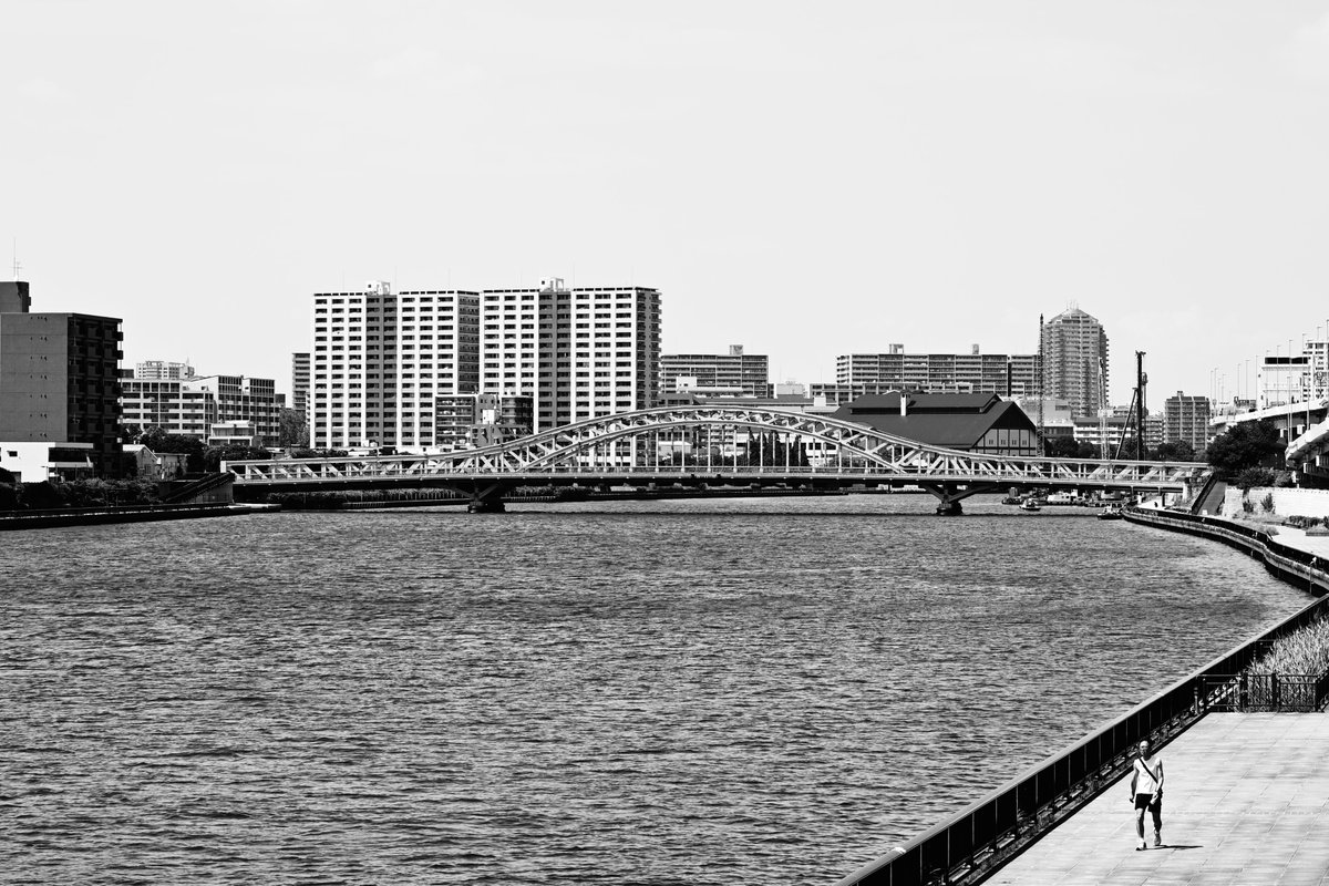PAPUA_PHOTO3's tweet image. 白髭橋　【モノクロ】

#スナップ 
#写真好きな人と繋がりたい