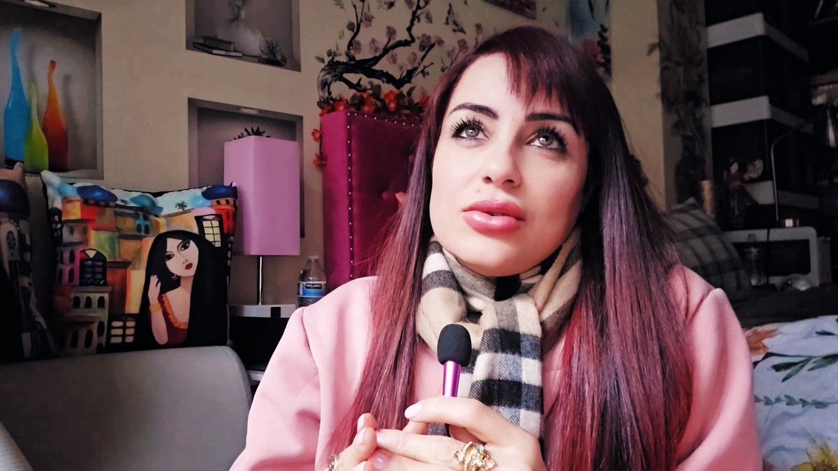 NawrasNoorita's tweet image. I used this small #microphone and the extention #xumee #usb to #record my #vlog (Today or Never)