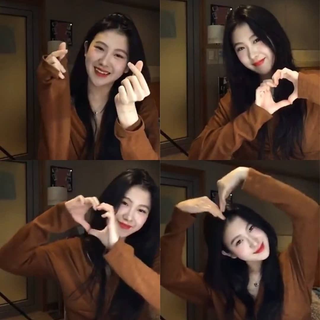 illb_0rin's tweet photo. 항상 사랑 가득한 예린🫶
  생일 축하해요!             

- 사랑을 담아, ♡ https://t.co/y7Q63F7K2l