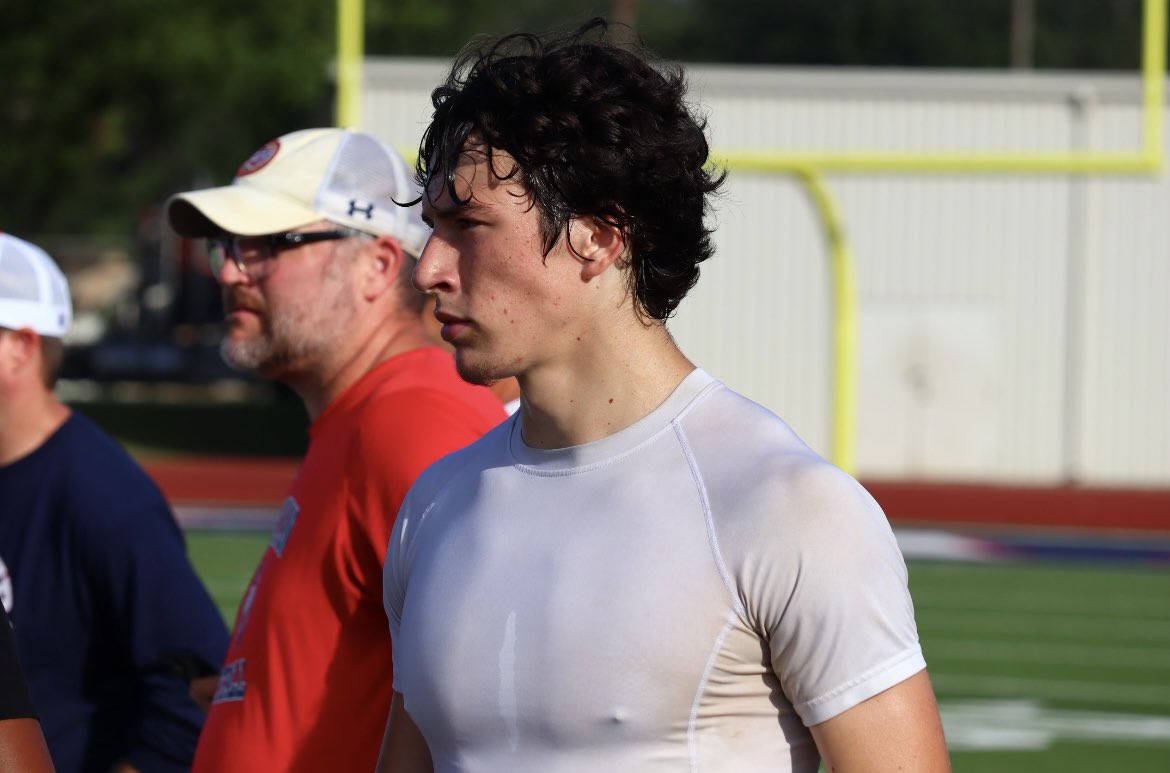 RyanRaiderFB's tweet photo. Workout 15 of 16 ✅

Final day tomorrow, LETS GET TO WORK🔥 

#FIGHT | #HomeOfChampions https://t.co/VG47TCOa5s