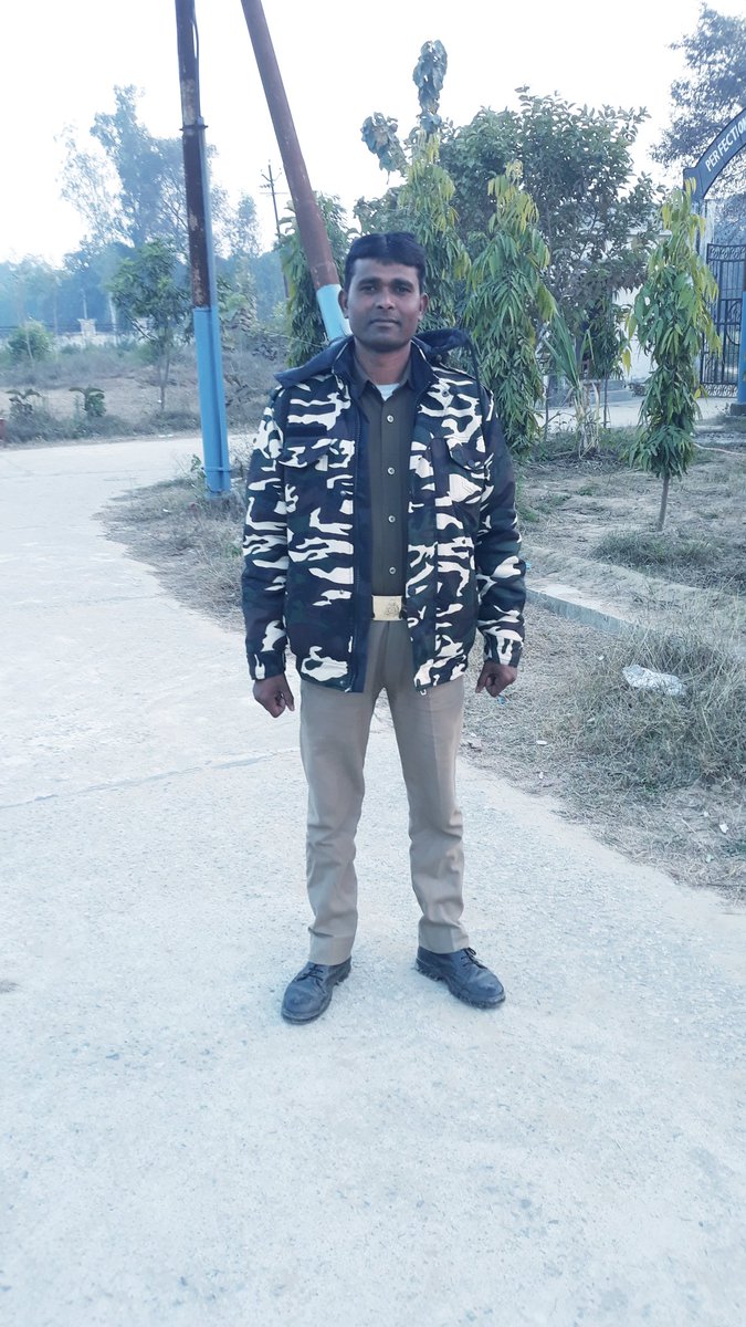जोलोग जो कौम अपना इतिहास नहीं जानती अपने पुरखों को नहीं जानते अपने पूर्वजों को नहीं जानते वहलोग कभी इतिहास नहीं बना सकते आप अपने नाम तथा अपने आप को हजारों वर्ष तक तक जीवित रखना चाहते होतो अपने इतिहास कोपढ़ो और अपने महापुरुष पुरखों को जानो जयविज्ञान जयसंविधान जयभारत प्रबुद्धभारत