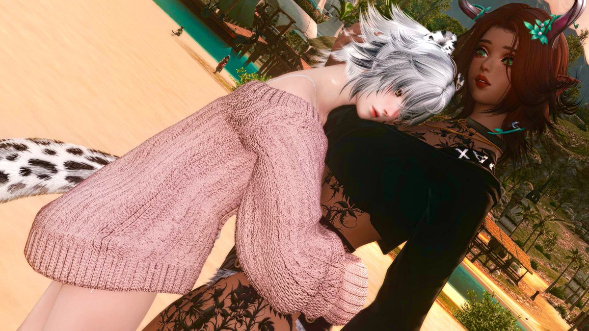 I got to meet a cutie ahh <a href="/mqiraXIV/">M'qira ❖ Catte Arc</a> is really cute and so kind at #ffxivsummerbash ❤️❤️