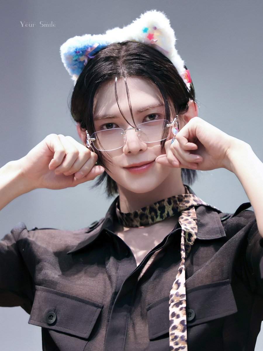 250620 뮤직아트 팬싸

냥냥^ ̳ᴗ  ̫ ᴗ ̳^🎶

#ATEEZ #에이티즈 #YEOSANG #여상