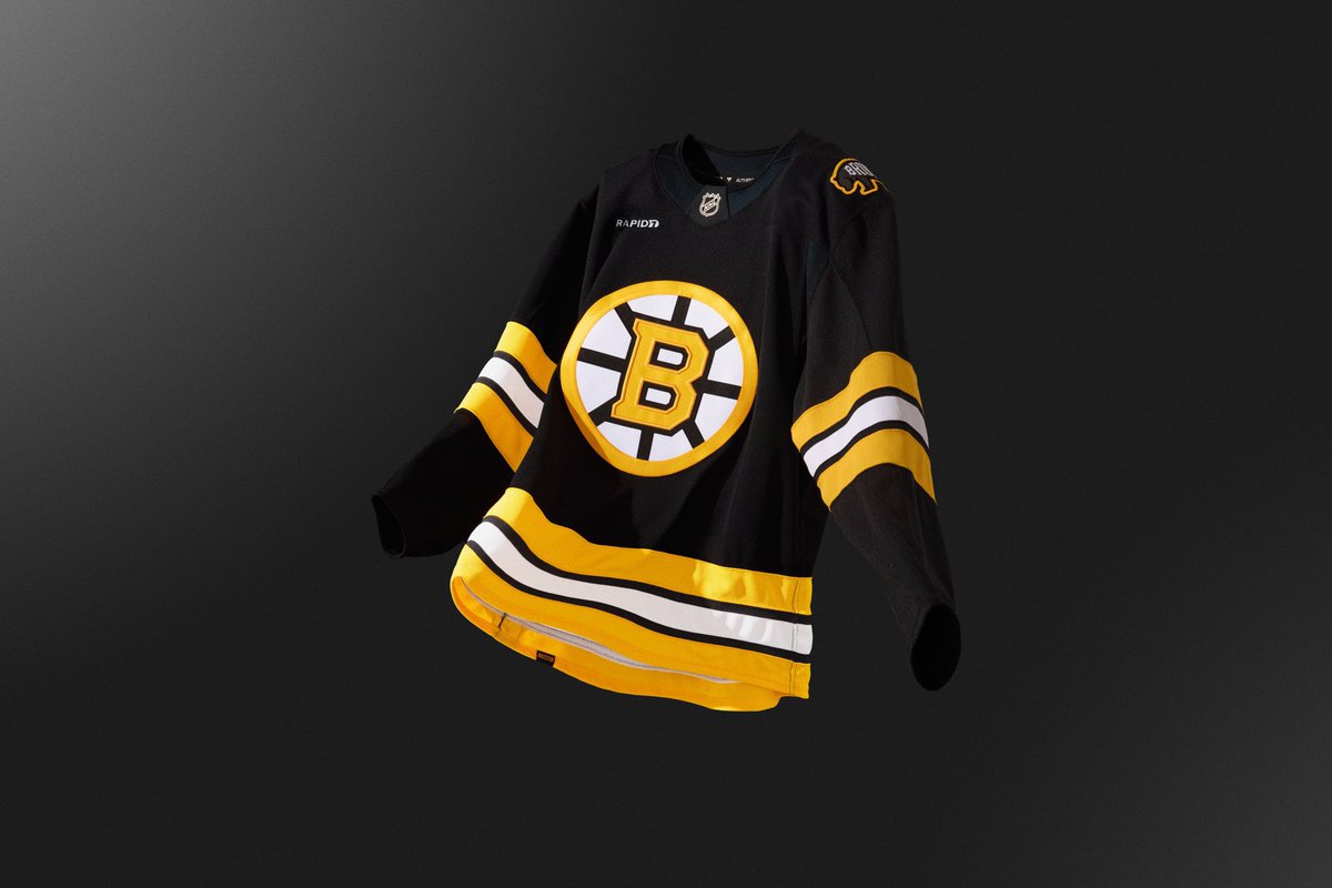 BR_OpenIce's tweet photo. The @NHLBruins with a full look at their new jerseys 👀 https://t.co/z96uc9WFGJ