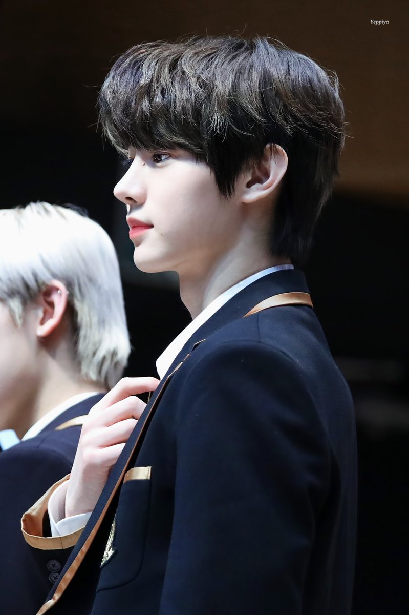 아기 훈님이 너무 아기 훈님이라 놀라움