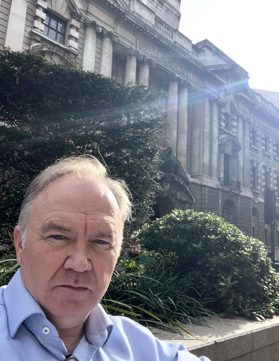 barrycummins12's tweet image. Delighted & honoured to win -with @Sallyannegodson -a Certificate of Merit in @LawSocIreland Justice Media Awards for @RTE_PrimeTime report on how Encrochat hack led @NCA_UK to bring down UK arm of Kinahan OCG-with big input from @gardainfo
