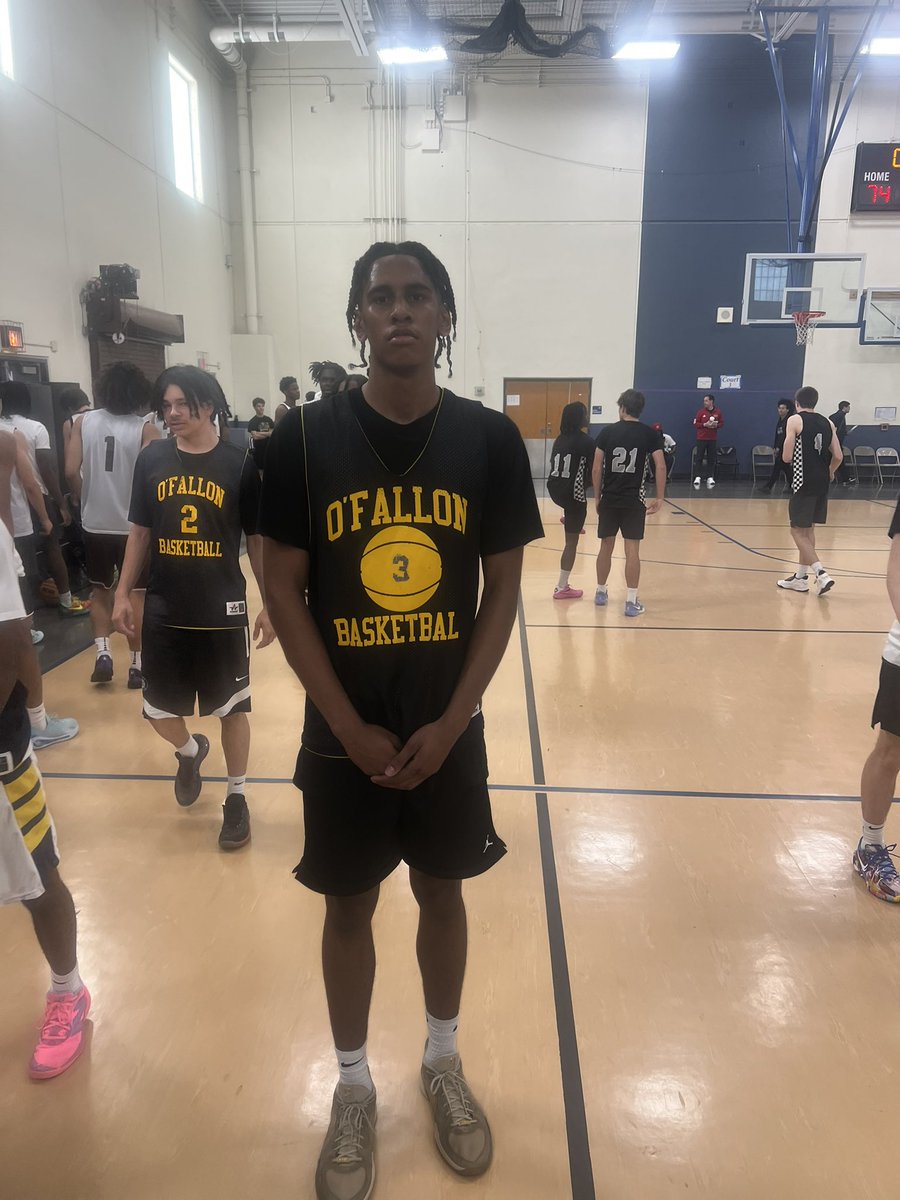 Big Tim (@tdc200) on Twitter photo Class of 2026 6β8β forward <a href="/ben_akoro/">Ben Akoro</a> of <a href="/OTHSBoysHoops/">OTHS Boys Hoops</a> showed a nice mid range game and scoring at the rim vs <a href="/caravanhoops/">Caravan Basketballπ</a>. Had 18 points in the game. #RBlive <a href="/MikeReingruber/">Mike Reingruber</a> <a href="/MPJelite/">Michael Porter Jr. Elite</a> Class of 2026 6β8β forward <a href="/ben_akoro/">Ben Akoro</a> of <a href="/OTHSBoysHoops/">OTHS Boys Hoops</a> showed a nice mid range game and scoring at the rim vs <a href="/caravanhoops/">Caravan Basketballπ</a>. Had 18 points in the game. #RBlive <a href="/MikeReingruber/">Mike Reingruber</a> <a href="/MPJelite/">Michael Porter Jr. Elite</a>