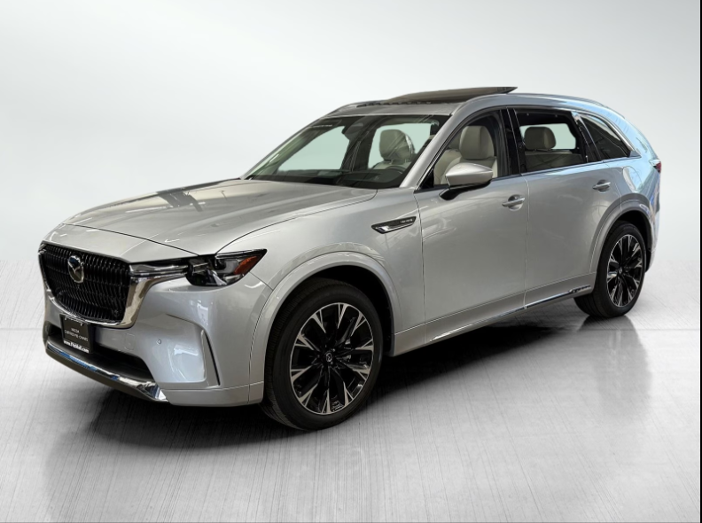 AnnapolisMazda's tweet photo. Three rows? Premium technology? Enhanced safety? This Certified Pre-Owned 2024 #MazdaCX90 #SUV has it all. 
Take a look: https://t.co/KYvyAHXiHT https://t.co/sglUJ6InsO