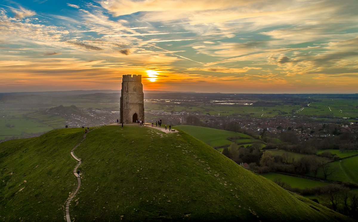 Glastonbury cancelled

tinyurl.com/jt79mutt