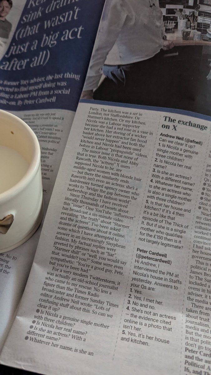ooxSweetsxoo's tweet photo. @EDiamond136 I actually bought @thetimes yesterday @petercardwell great article @TalkTV really enjoy your shows! #KitchenGate https://t.co/tigS0O1PBl