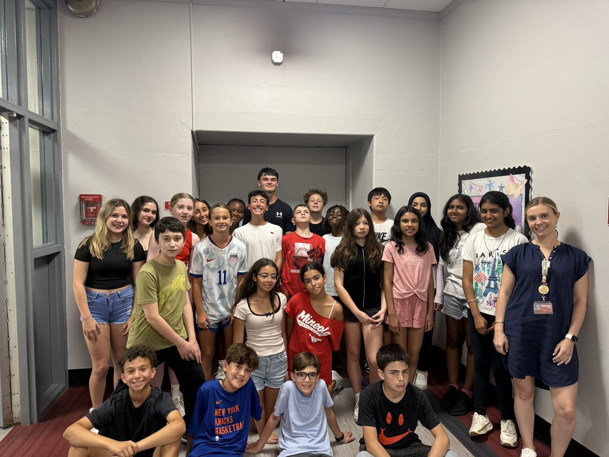 Oh what a year it has been! So #MineolaProud of all of our learners &amp; their growth as they prepare for their transition into high school! Next stop ➡️ graduation! ❤️ #Year5 ☑️ <a href="/Miss_McCaffreyy/">Meaghan McCaffrey</a> <a href="/MineolaMS/">Mineola Middle School</a>