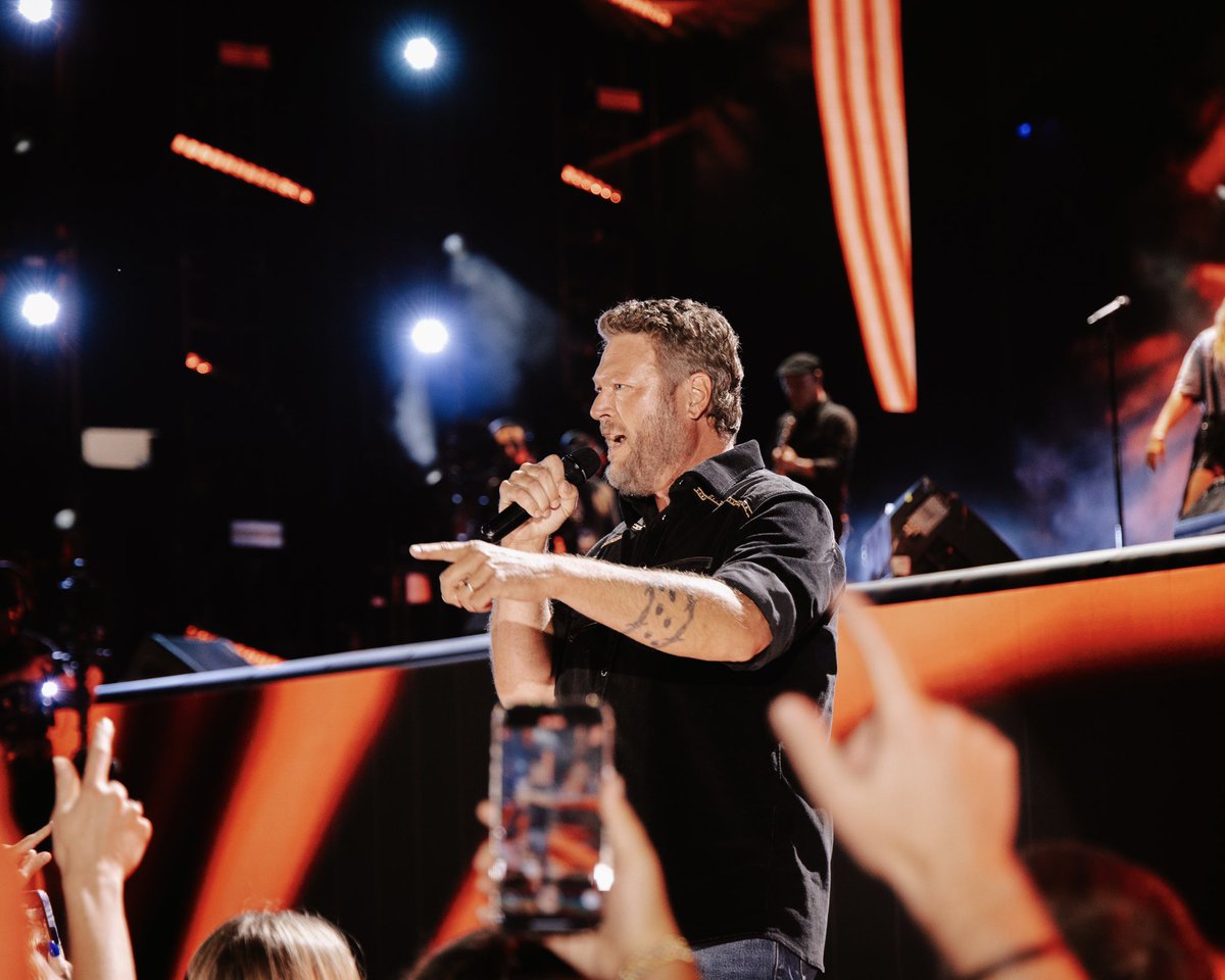 blakeshelton's tweet image. Don't miss the @CountryMusic event of the summer! #CMAfest presented by @SoFi airs TOMORROW on @abc at 8/7c! -Team BS