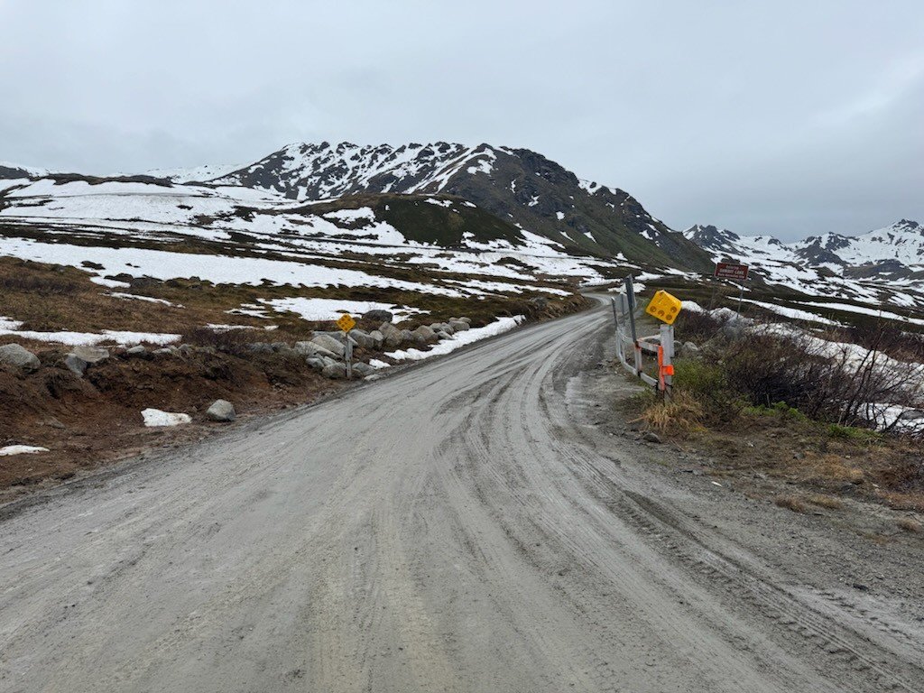 AlaskaDOTPF's tweet photo. 🏔️ 🚙 #HatcherPassRoad Thanks to the efforts of our Willow crew, the road over Hatcher Pass - Willow-Fishhook Rd. - is open for the season! Please drive with care as crews just finished their work. Now you know it's summer! #KeepAlaskaMoving #KeepAlaskaHiking #SummerInThePass https://t.co/uzUQ8pU0Tl
