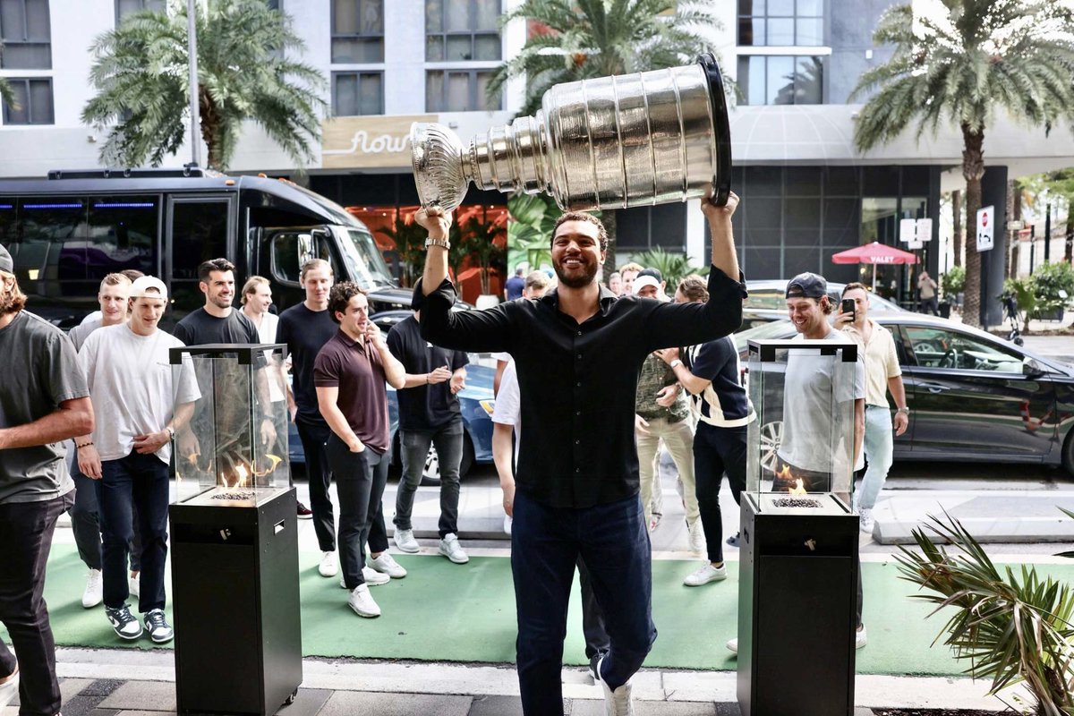 Stanley Cup champs in the city 🏆🐾 Huge congrats to the <a href="/FlaPanthers/">Florida Panthers</a> on their historic victory! 

We loved seeing the celebration make its way through #MiamiWorldcenter with a stop at the recently opened Maple &amp; Ash. Cheers to bringing the Cup home [again!]🥂 

📸: @worldredeye