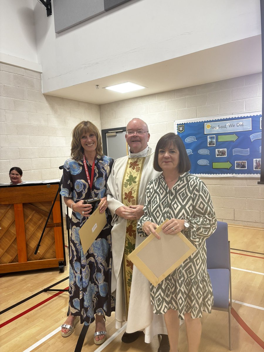 St Ninian's Primary tweet media