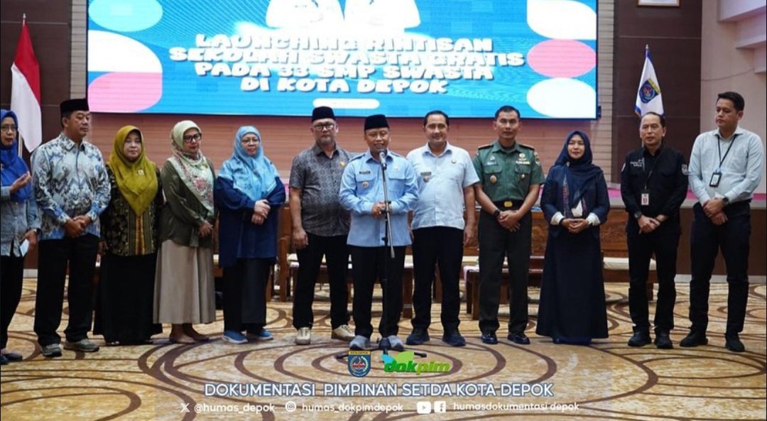 Wali Kota Depok, Supian Suri Launching Rintisan Sekolah Swasta Gratis pada 33 SMP Swasta di Kota Depok, Selasa (24/06/2025) di Aula lantai 10, Gedung Dibaleka 2, Balai Kota Depok.