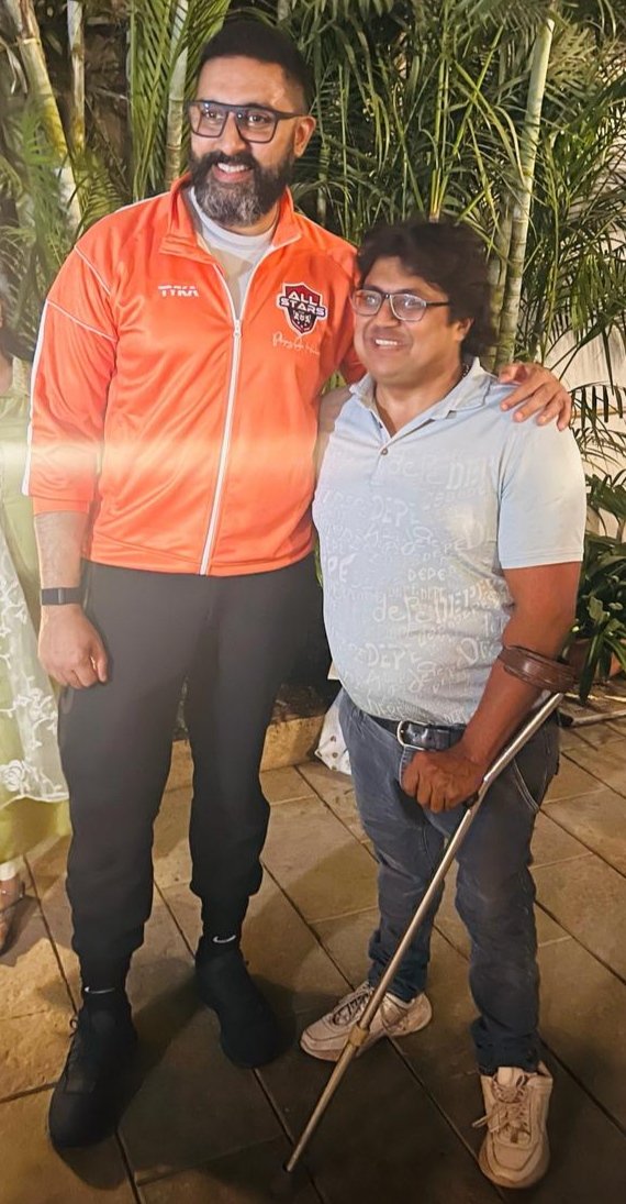 4th July को अपना #KaalidharLaapata के साथ appointment है... 😜😜😜
इंग्लिश बोलता है.. Hainnnnnnnnn

#AbhishekBachchan ji
#KaalidharLaapataOnZEE5