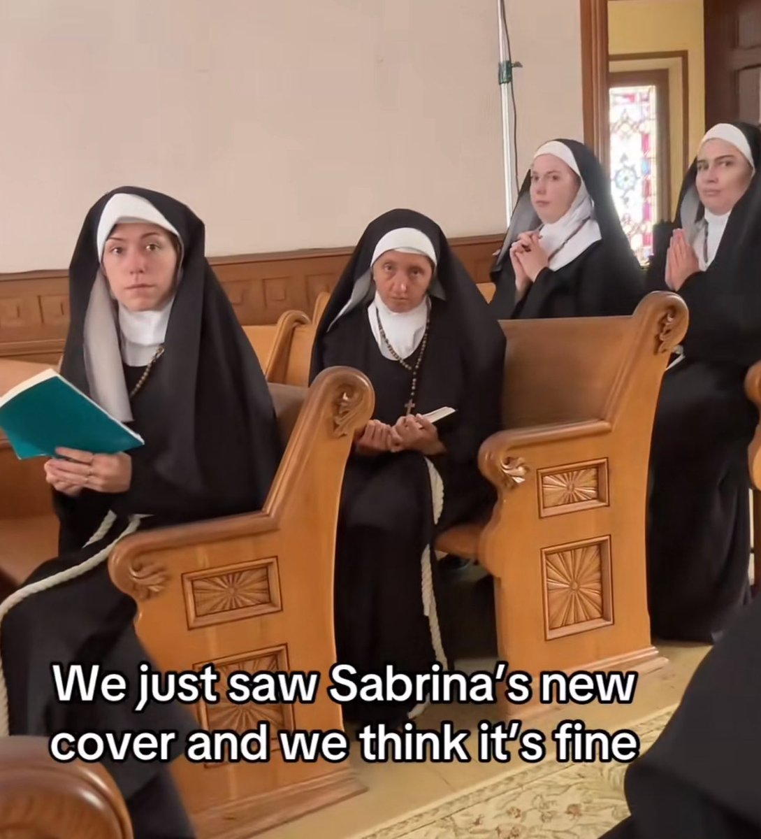 “here is an alternate cover approved by God” I LOVE HER 😭