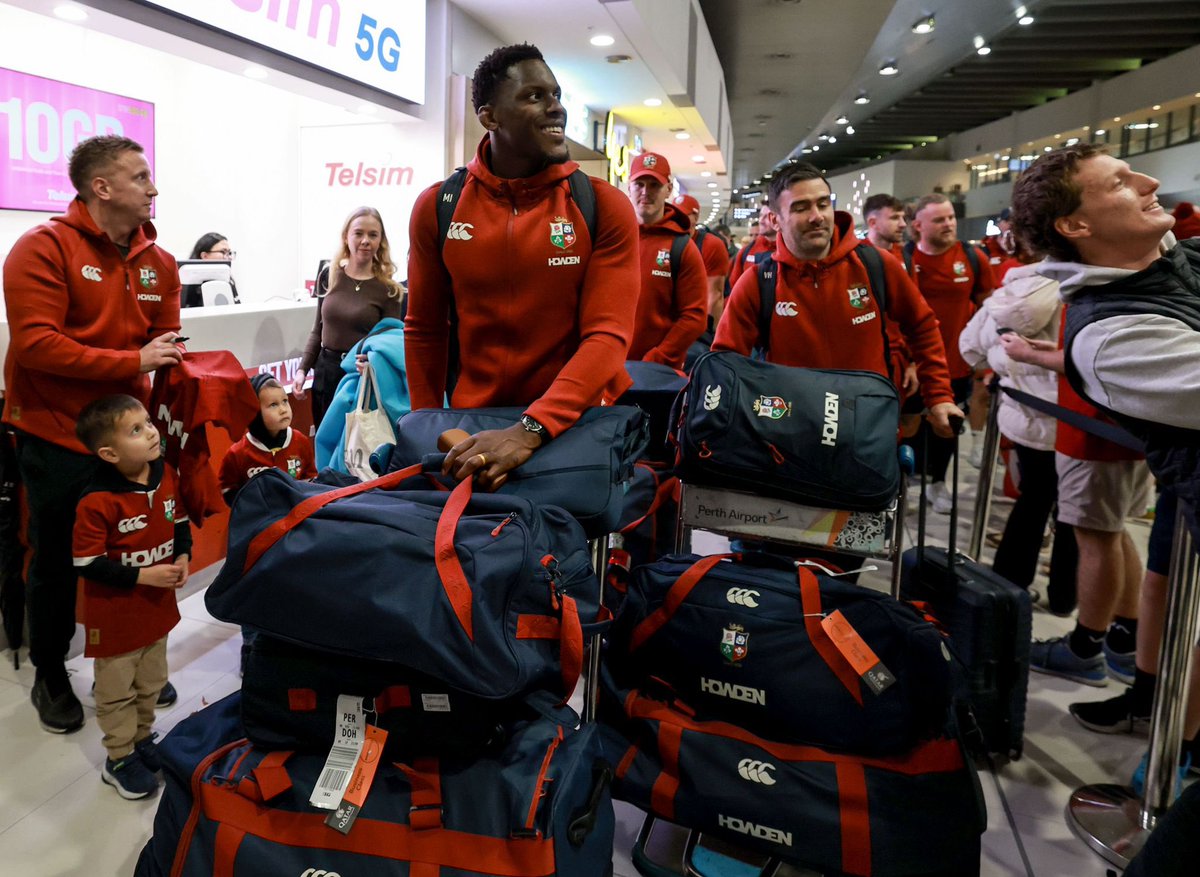 Maro Itoje tweet media