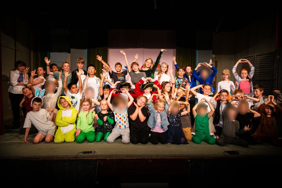 StratfordPrepa1's tweet image. 👏 Huge well done to our amazing Prep 1–6 cast of Cinderella &amp;amp; Rockerfella! A hilarious, high-energy show full of heart and music 🎭🎶 Big thanks to our wonderful parents &amp;amp; special shoutout to Mrs Dolphin &amp;amp; Mrs McDermott for making it all happen! 🌟 #SchoolShow