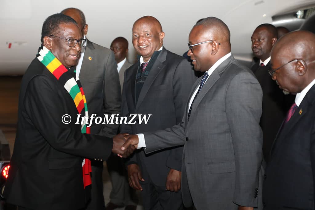 His Excellency President Emmerson Mnangagwa <a href="/edmnangagwa/">President of Zimbabwe</a> is back home from Maputo, Mozambique, where he participated in the sister country's 50th Independence Anniversary celebrations which were held at Machava Stadium in Maputo.
#MozambiqueIndependence