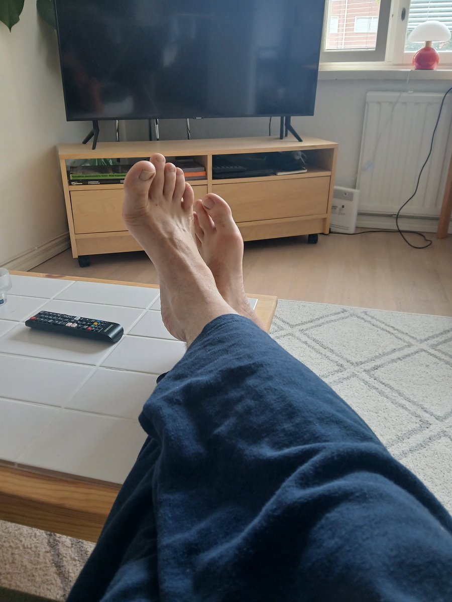 My feet for feet lovers 🤩