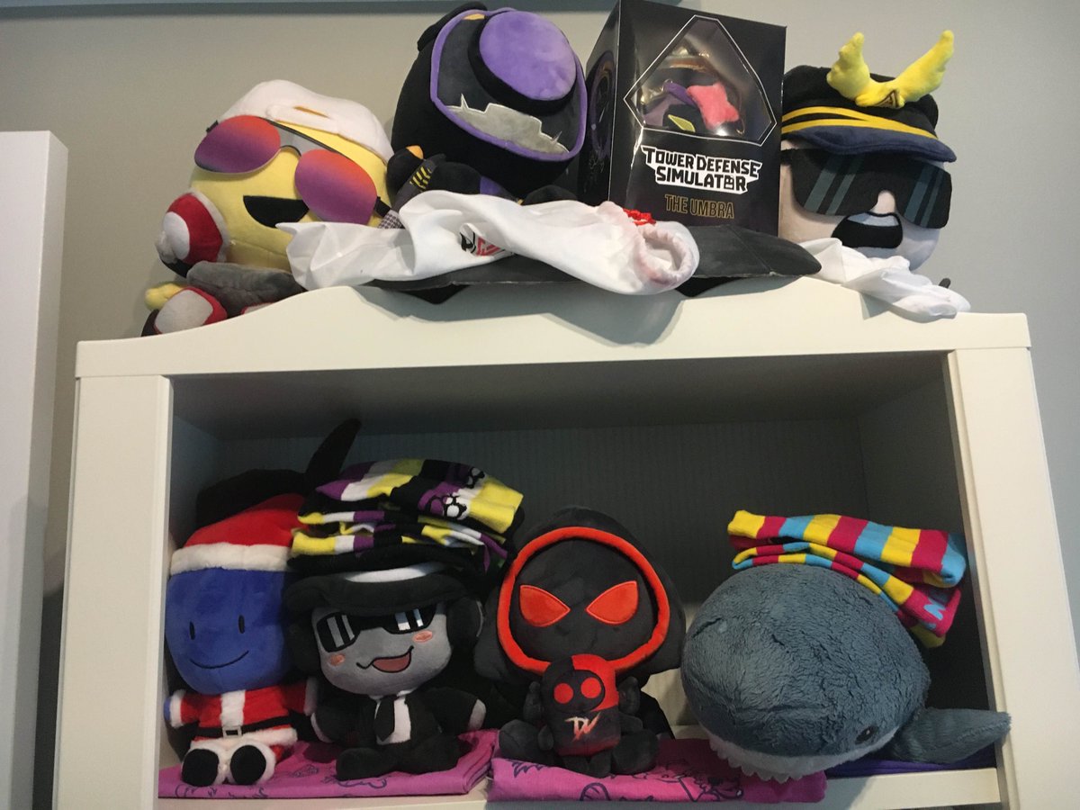 st___ap's tweet image. goat has arrived at my location RAAHHH!! MY COLLECTION GROWS BIGGER AND BIGGER!!