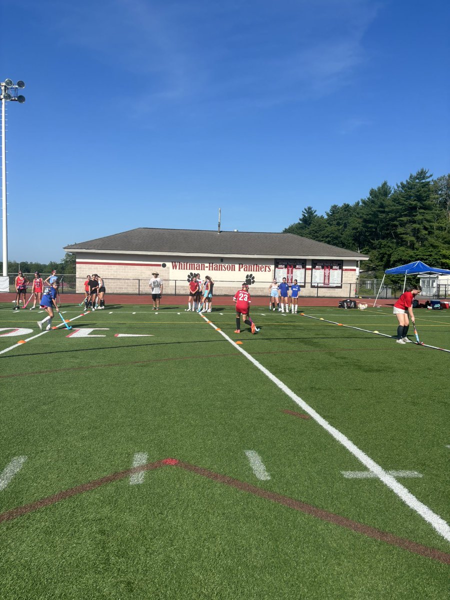 We finished off the heat wave in patriotic fashion this morning! ❤️🤍💙 See everyone tomorrow for Hawaiian Day! 🏑