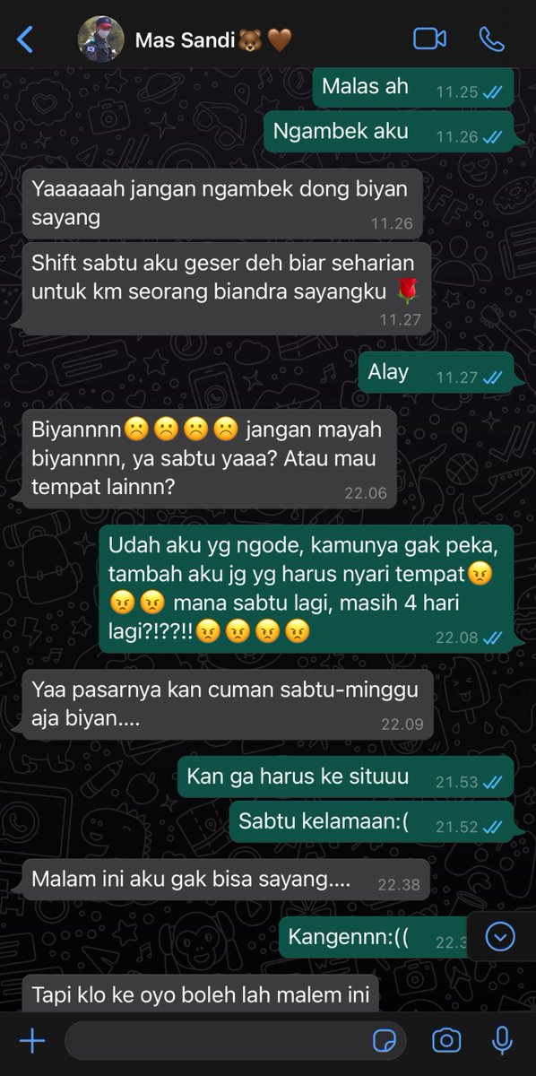 gomfoxie's tweet photo. Mba Jamu x Pak Satpam | Hari-hari #1

Two tweets AU

#곰영 https://t.co/WUat6nXUNr