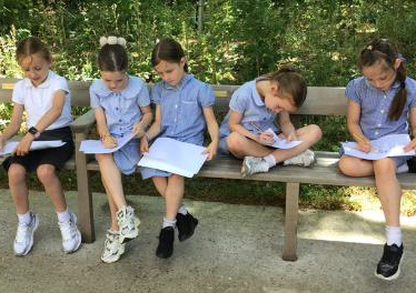 Dovery_Academy's tweet photo. Year 2 visited The @NHM_London in London on Monday where they had the opportunity to extend their learning about space! The children loved the interactive parts of the space exhibition, particularly the smells! https://t.co/xUxZiEvUFT