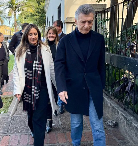Macri en Corrientes. El mejor de todos. 💛
