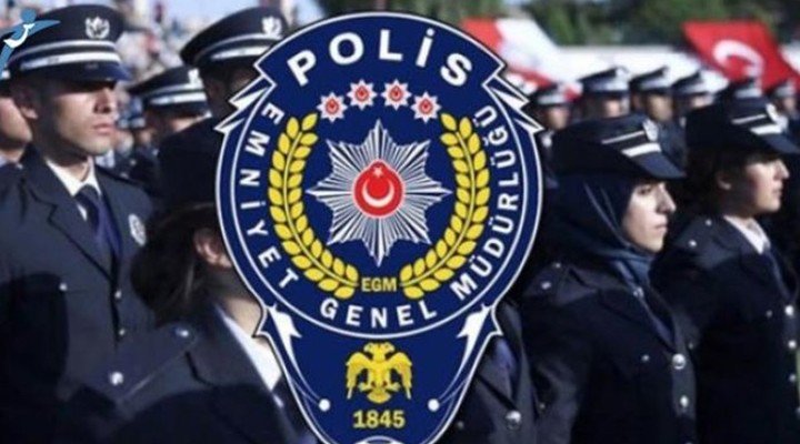EmniyetBirlik's tweet photo. 📌İzmir İl Emniyet Müdürü 70 bin TL;

📌İzmir İl Emniyet Müdürlüğünde görevli Polis Memuru 60 bin TL; 

 📌İzmir İl Emniyet Müdürlüğünde görevli Teknisyen Yardımcısı 43 bin TL;  

📌 İzmir Büyükşehir Belediyesinde görevli Temizlik Görevlisi 83 bin TL !

#PoliseCanSuyu https://t.co/Hs7IyIbtP8