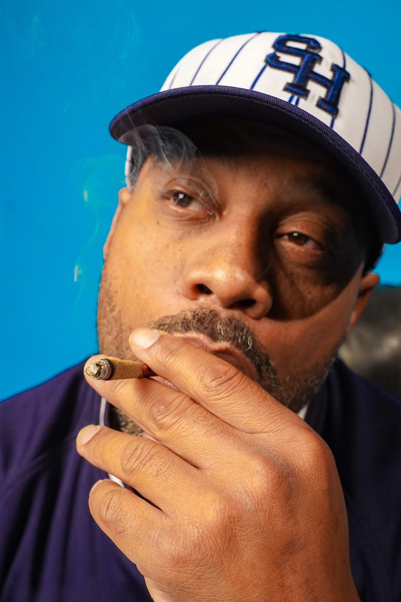 hitsluggers's tweet image. Midweek? More like mid-hit 💨 Keep swingin’ — it’s a Sluggers kind of Wednesday. #SluggersHit #MidweekMoves