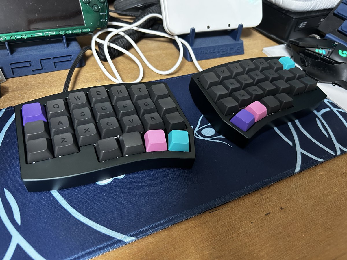 Altair-Xやっと届いたので組んだ〜
カラスタには慣れてないので頑張る〜〜