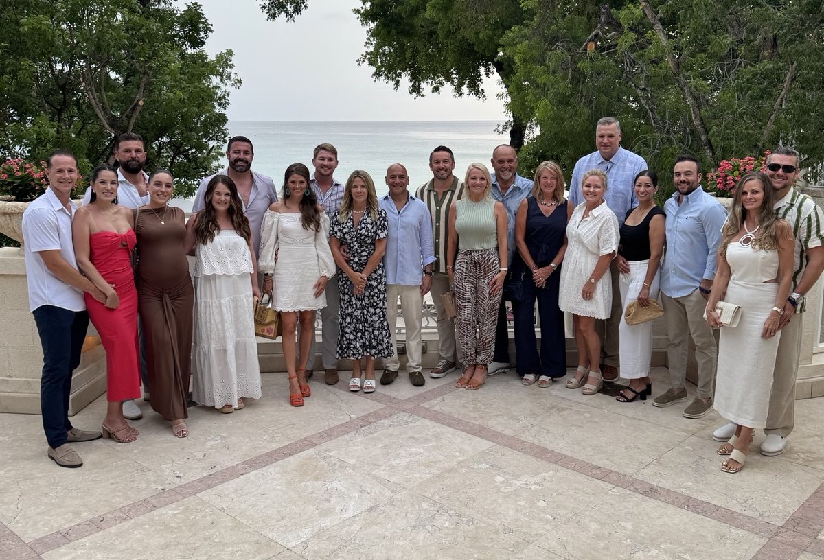 What a week is was, celebrating our top Vascular &amp; IO sales teams in the Americas! Proud to recognize their impact, see past champs return as leaders, and thank the loved ones who support them. Your dedication saves lives—thank you for all you do!