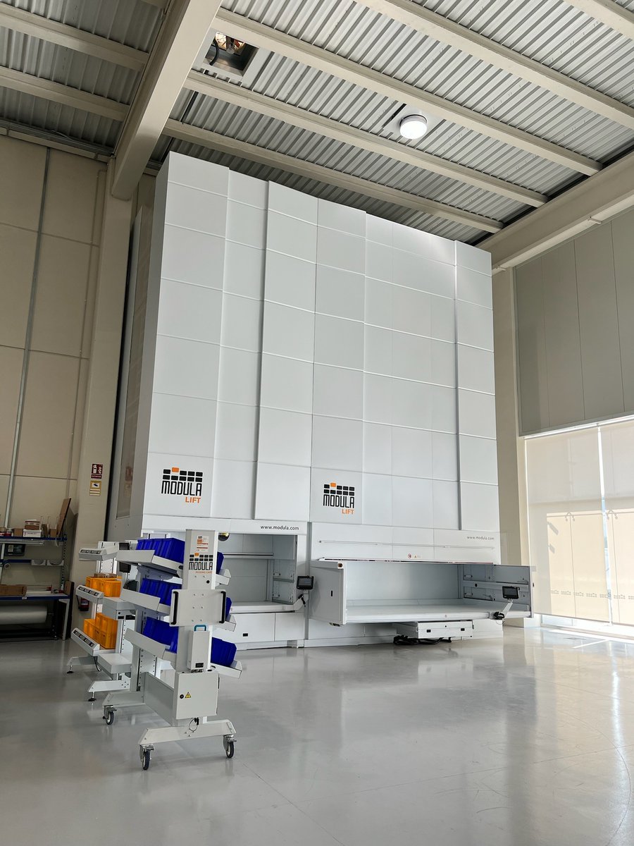 Visitamos las instalaciones de MODULA, expositor en #AdvancedManufacturing Barcelona y Madrid.
Charlamos con Daniele Iencinella, GM de la compañía, sobre automatización y futuro industrial.
bit.ly/3FV64YR
¡Gracias por recibirnos!