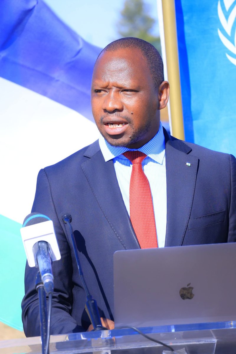 ForeignLesotho's tweet photo. 🇱🇸 Lesotho &amp; @WFP launched the 2024–2029 2nd-Gen Country Strategic Plan to tackle hunger &amp; boost resilience. FM Hon. Mpotjoana reaffirmed 🇱🇸’s commitment to food security, climate action &amp; local sourcing. #ZeroHunger #2GCSP #FoodSecurity #HomeGrownFeeding #LesothoForeignAffairs https://t.co/NOXLAaXNEo