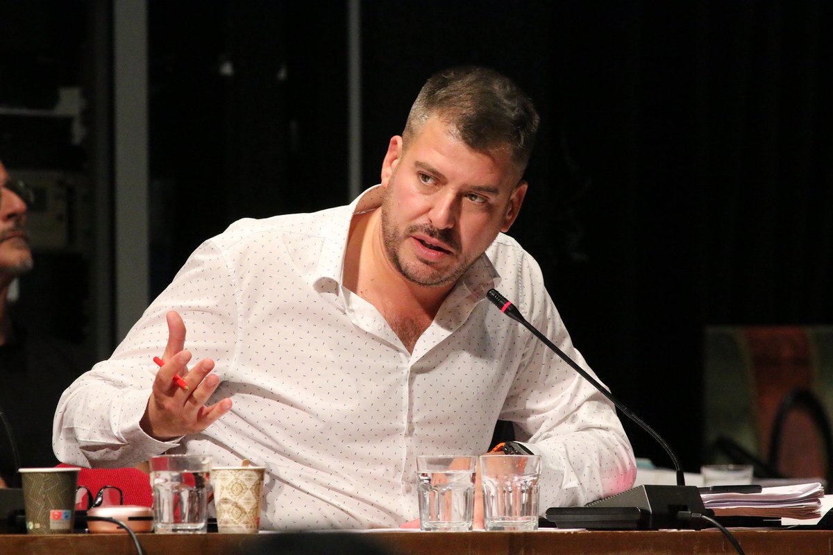 🔴Pleno Ordinario Junio 2025.

📌Informe Gobierno
Nuestro portavoz <a href="/magonzalezgar/">Miguel Angel/♥🏳️‍🌈</a> explica las actuaciones del Gobierno del <a href="/AytoAlcorcon/">Ayuntamiento de Alcorcón</a> ante las mentiras de los grupos de la oposición.

facebook.com/share/v/1AqKTA…