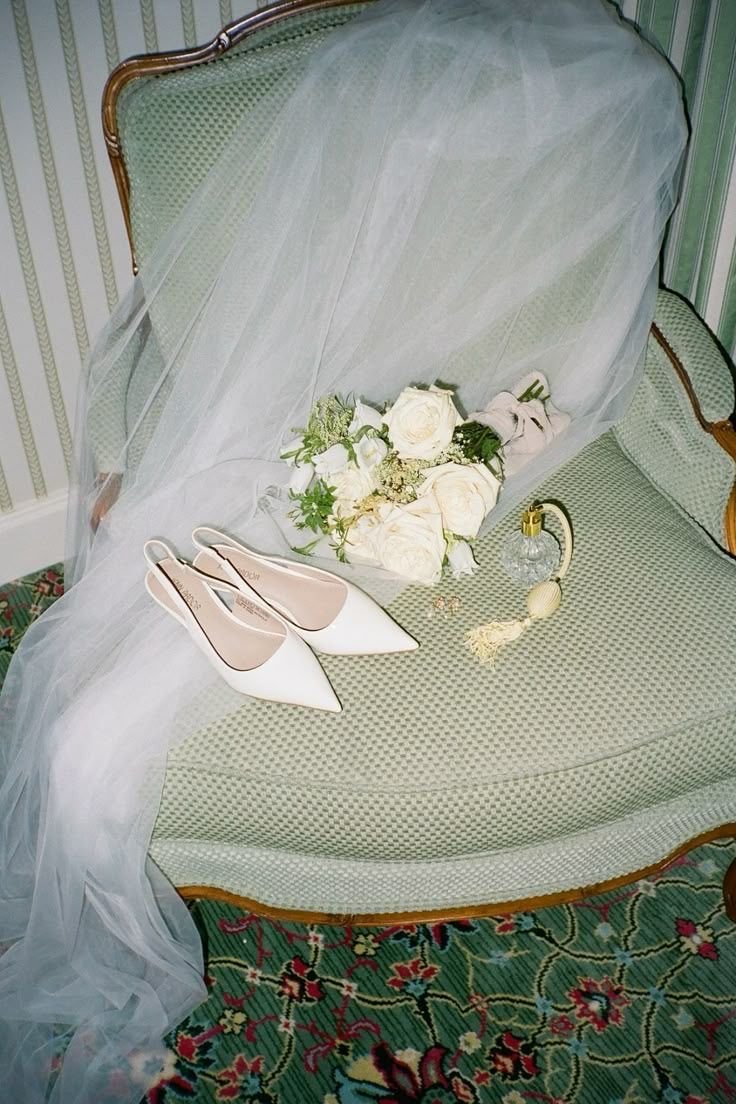 jnkbrise's tweet photo. jenlisa au - imagine me &amp; you 💐

jennie está prestes a se casar quando conhece lisa, a florista do casamento. o que começa com um singelo olhar se torna em uma conexão inexplicável e sentimentos conturbados. https://t.co/0dkJ1FY6PF