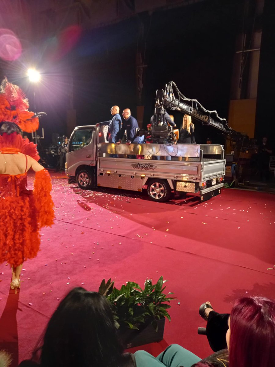TonyFarrugia_1's tweet photo. Grazzi kbira lil Christian Camilleri ta' Christian Furniture Transport talli ġabu t-trakk tieghu għall-programm XOW Records - il Finali 🙏🚛
Many kind thanks to Christian Camilleri of Christian Furniture Transport for bringing his truck for the show 🙏🚛
#xow #malta https://t.co/UEcvpMGGj6