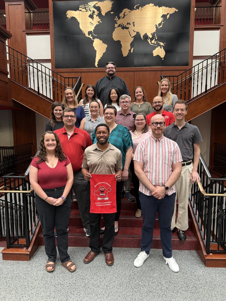 WKUEDD's tweet image. The 2024 doctoral cohort shows their Big Red spirit at EdD Summer Residency 2025. @WKUCEBS @WKU_SLPS