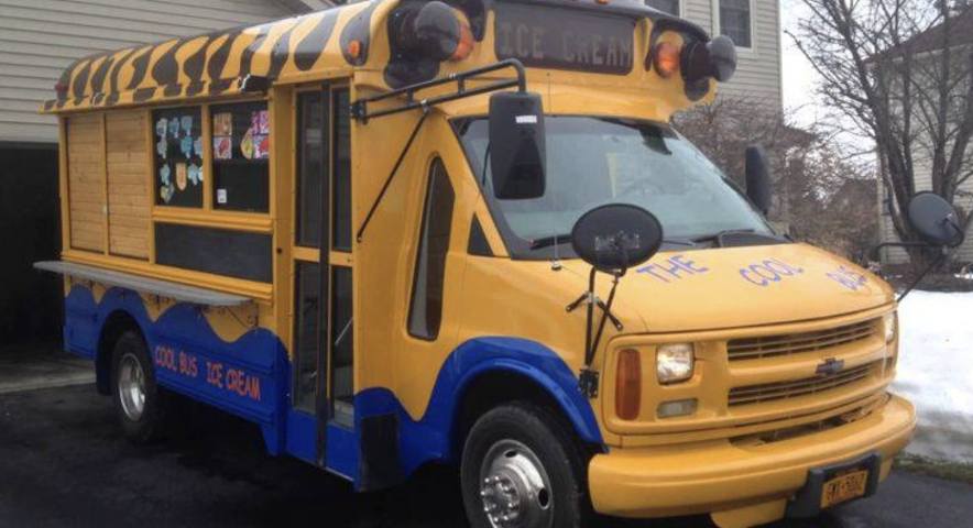 WeTransportInc's tweet image. Talk about a "cool" bus! What better way to make use of an old school bus than by starting a new business that kids are going to love, such as this ice cream truck!

#WETransport #schoolbus #schoolbusconversions #coolbuses