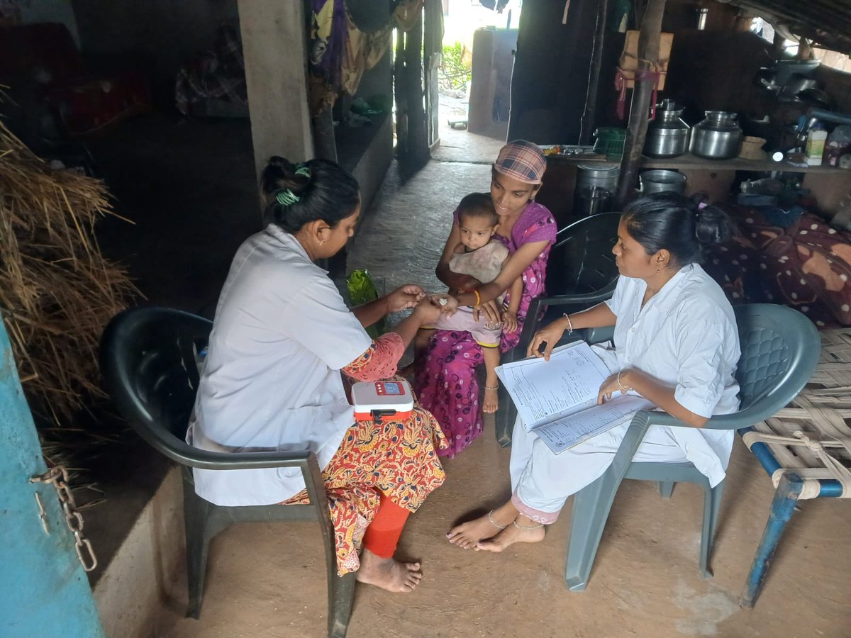 AAM_Valpor's tweet image. #AAMVALPORE
#PHCKHARETHA 
#NETRANGBLOCK
@Bharuch_Health
@DDOBHARUCH1 
આમ વાલપોરના #આરોગ્યકર્મચારી દ્વારા #વાલપોરગામમાં #PNC તથા #ANC #માતાની #ગૃહમુલાકાત કરેલ હતી,જેમાં #આરોગ્યકર્મચારી દ્વારા #બીપી #સુગર #HB #શારીરિકતપાસ જેવી #આરોગ્યવર્ધકસેવાઓ તથા #અન્યઆરોગ્યવર્ધકસૂચનો પણ આપેલ હતા