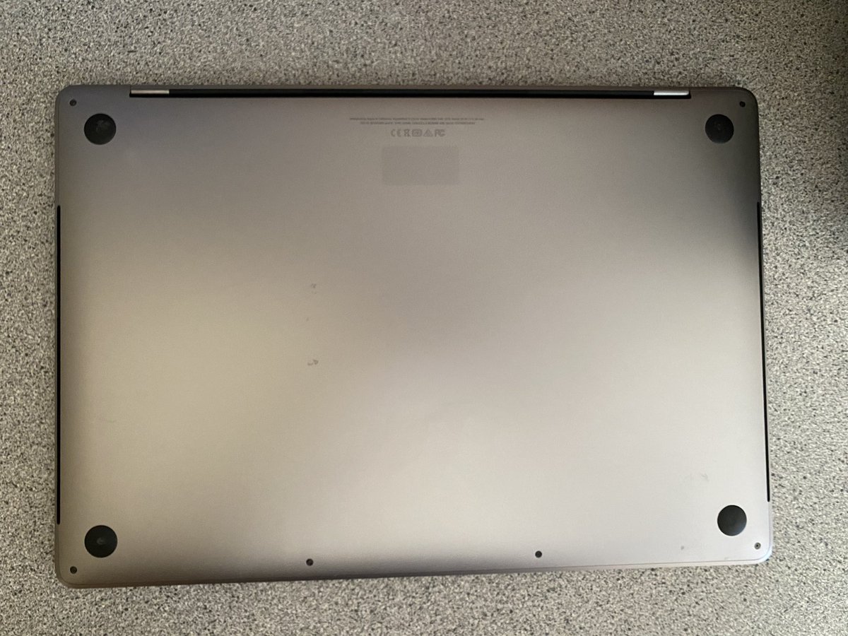 thelmaa_tem's tweet photo. 2018 MacBook Pro 💻 ….
16bg ram, core i7
256 ssd K18500…. 🇿🇲 lsk
0970906344🇿🇲💻 https://t.co/TPBLIY1dnp