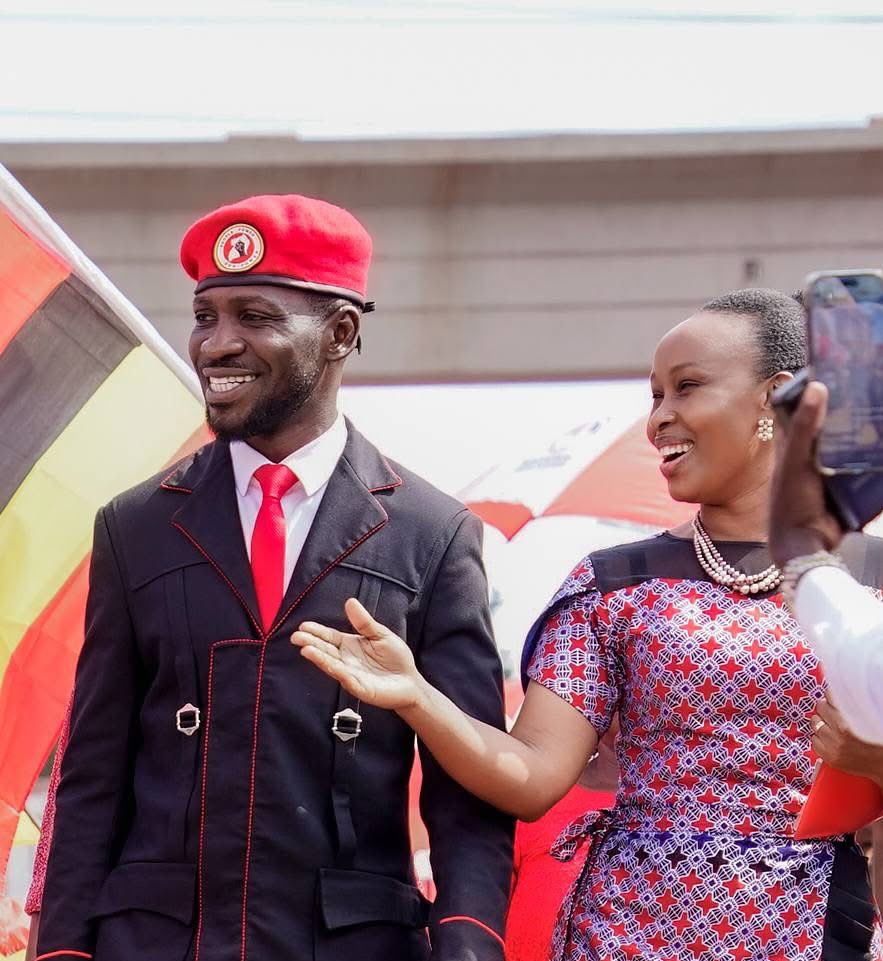 KawalyaAbubakr's tweet image. Our President @HEBobiwine has today noon submitted his expression of interest forms to lead our revolution as the vision bearer and flag holder for our party presidential flag. I’m glad that he will yet again lead our cause as we strive to achieve the NEW UGANDA we envision.…