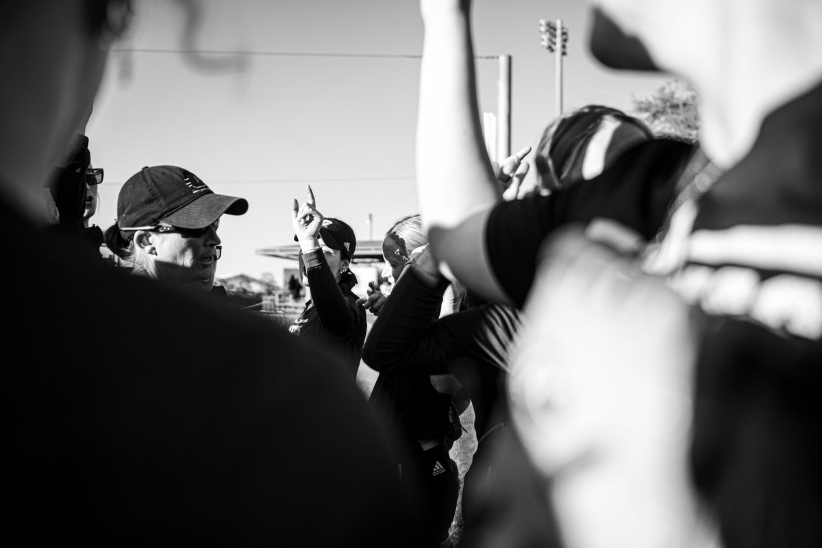 CMU Softball tweet media